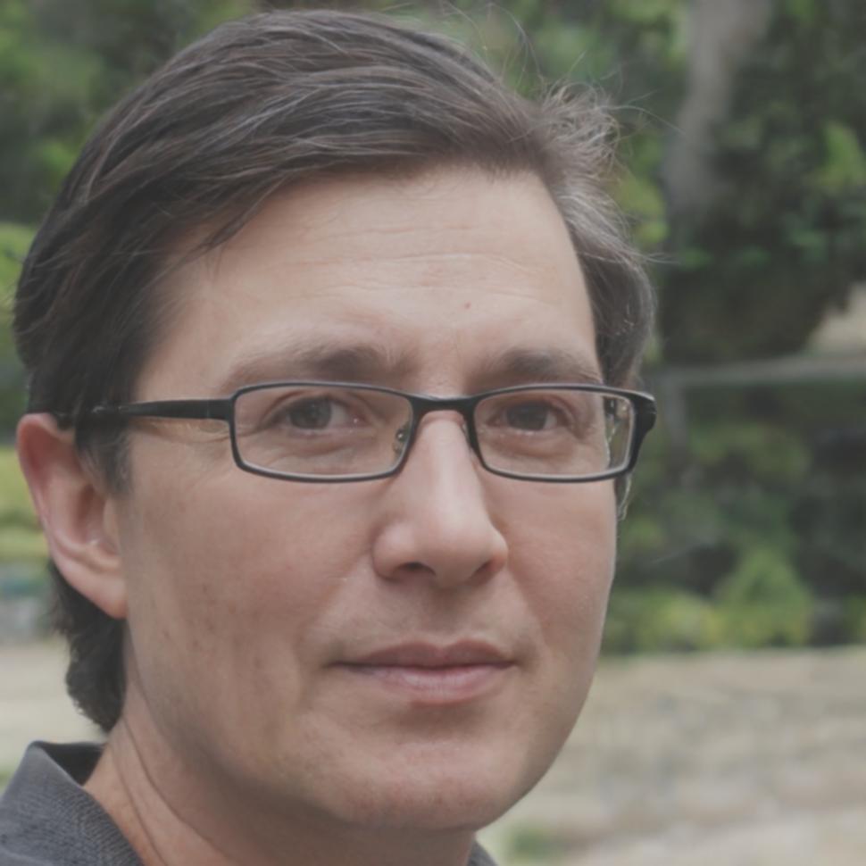 Rodrigo Mendoza, Director de Estrategia Financiera